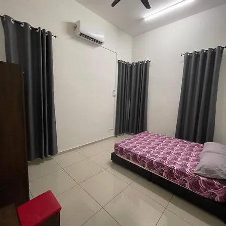 Bungalow Homestay Jasin Malacca Exterior photo